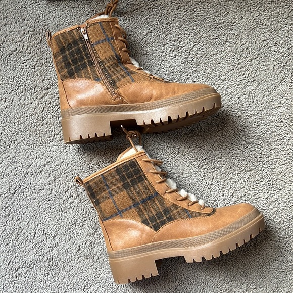 NIB✨LUCKY BRAND Wool Plaid Winter Boots - Picture 5 of 11